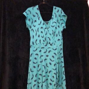 Torrid dress Mint green black feather print faux wrap dress size torrid 2 = 2x